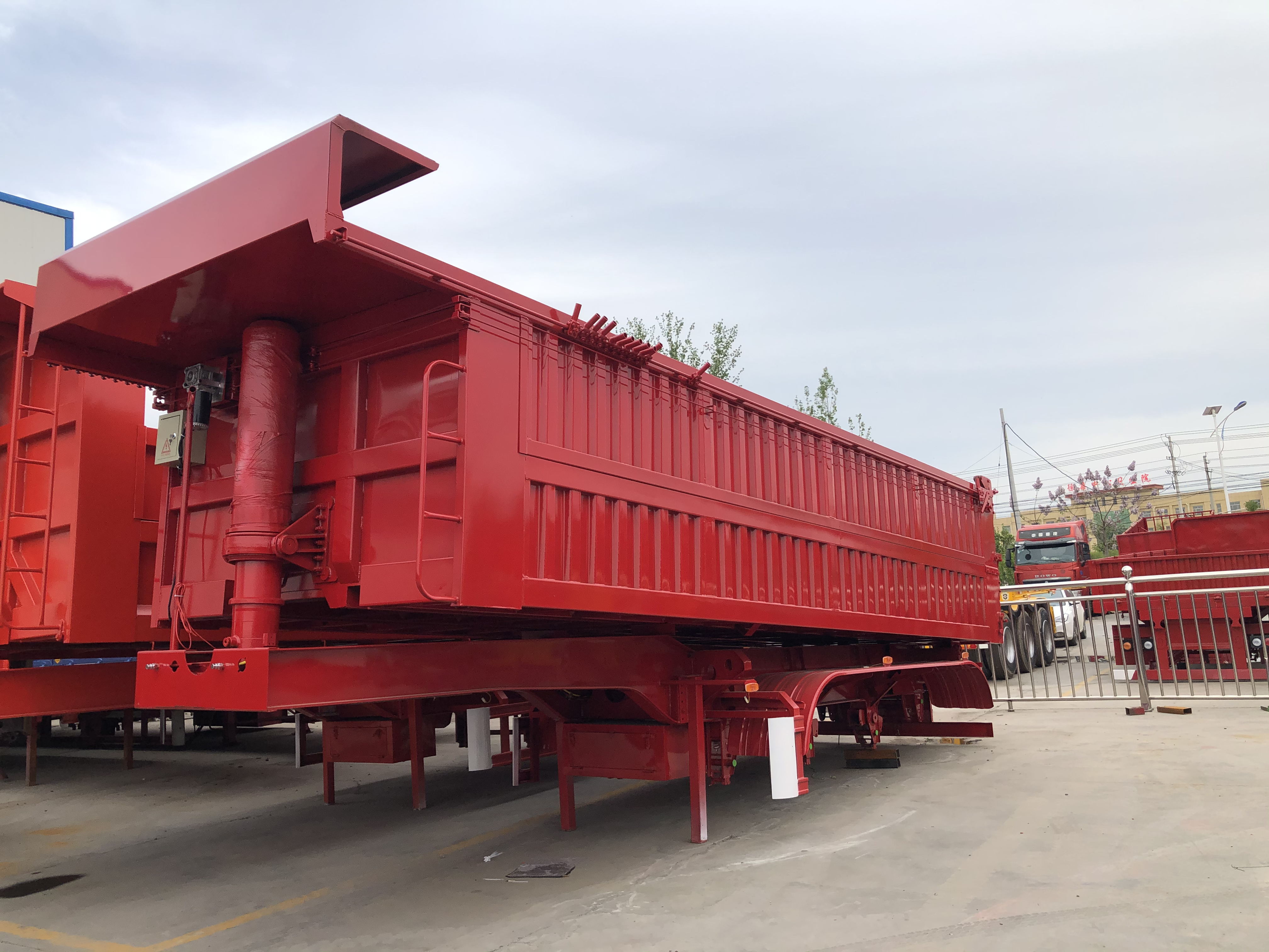 45 Cubic Meters high Capacity Single Axle Dump Semi Trailer from China