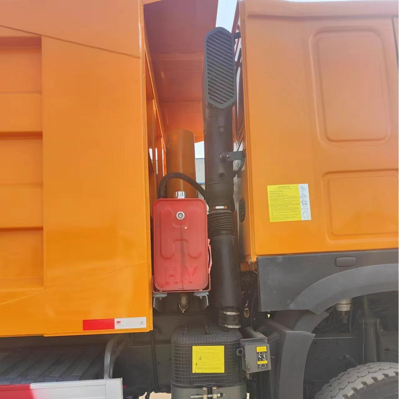 Howo a utilis&eacute; des camions &agrave; benne basculante bon march&eacute; 6 &times; 4 