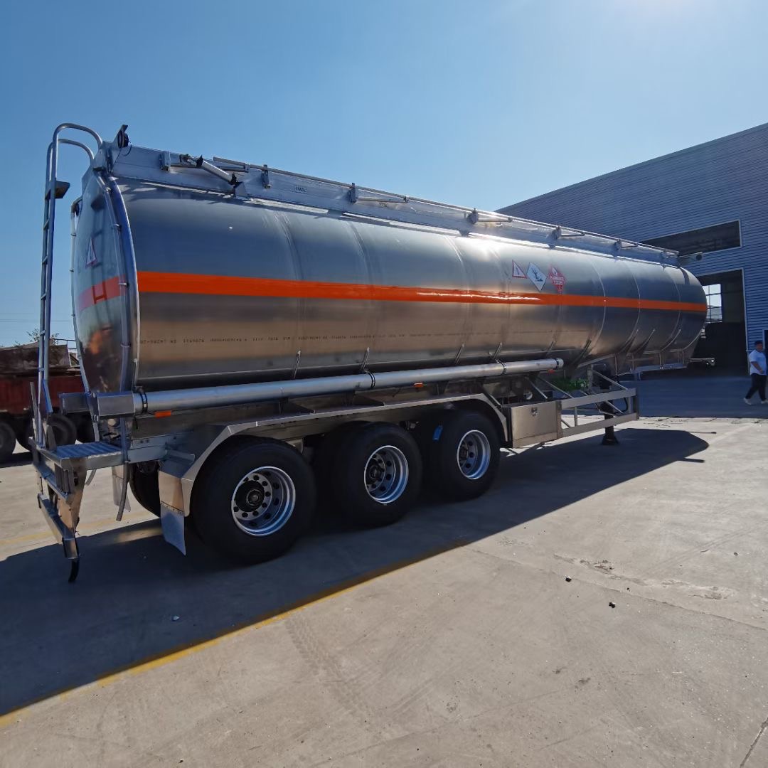 Quad Axle Custom Transport Oil Tank Trailer from China manufacturer