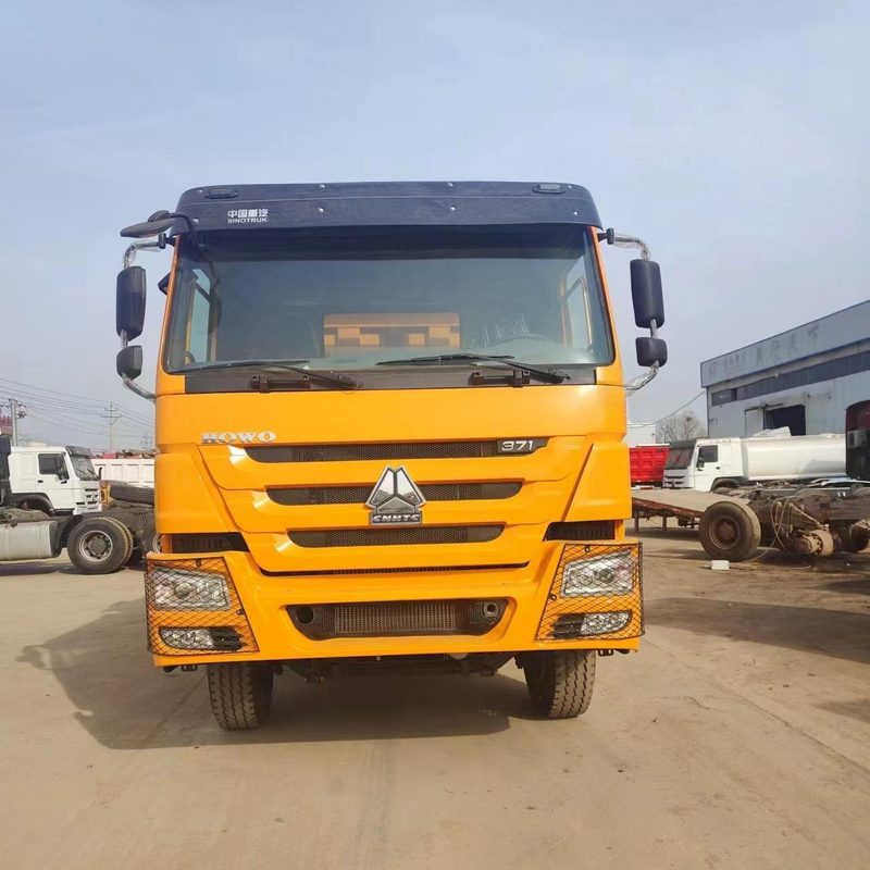 Howo a utilis&eacute; des camions &agrave; benne basculante bon march&eacute; 6 &times; 4 